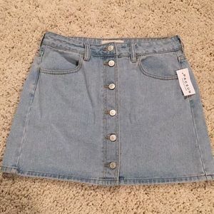 New Pacsun Lightwash Denim Skirt